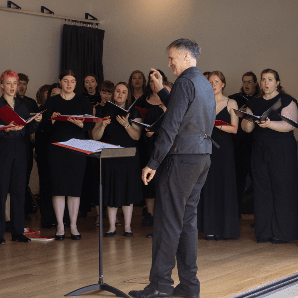 C&ocirc;r Siambr &amp; Collegium Prifysgol Caerdydd | Cardiff University Chamber Choir &amp; Collegium banner image