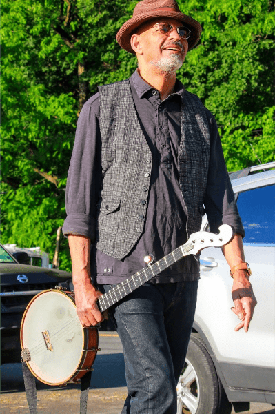 Guy Davis banner image