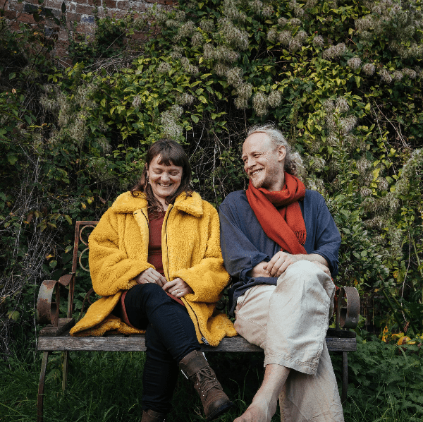 Hannah James &amp; Toby Kuhn :: FOLK banner image
