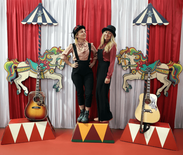 Oswestry Folk - Sound Of The Sirens