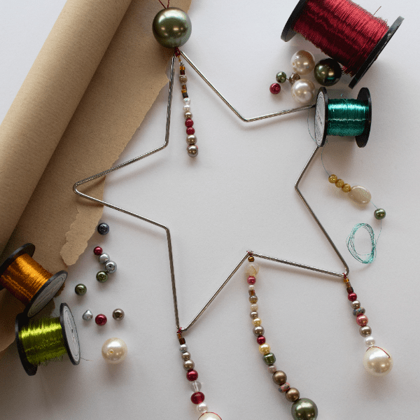Mini Makes - Sat 21 November - Shooting Stars banner image