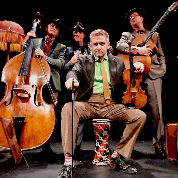Budapest Caf&eacute; Orchestra banner image