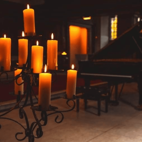 Beethoven - Symphony No.5 by Candlelight (Piano Duo) banner image