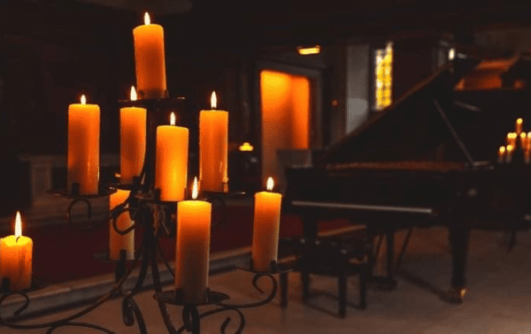 Moonlight Sonata by Candlelight banner image