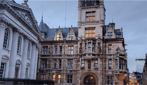 Tour of a Cambridge College banner image