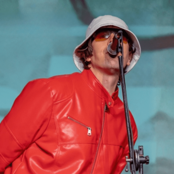 OASIZ- Definitely maybe the UK'S greatest Oasis tribute band banner image
