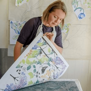 Create Botanical Prints in Full Colour. Linocut for beginners with Laura Sowerby