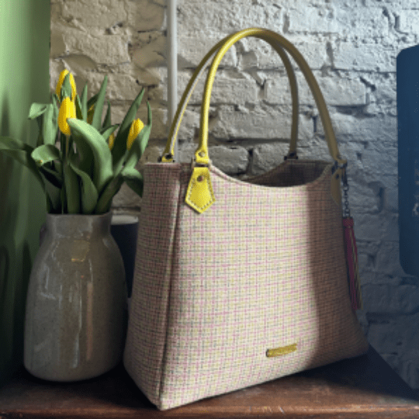 Create a Curve Top Tote Bag with Emma Redfern | 2 Day Course